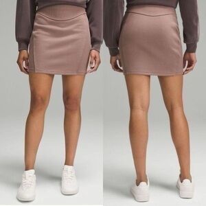 NWT LILULEMON TAUPETASTIC HIGH RISE SUBA MINI SKIRT